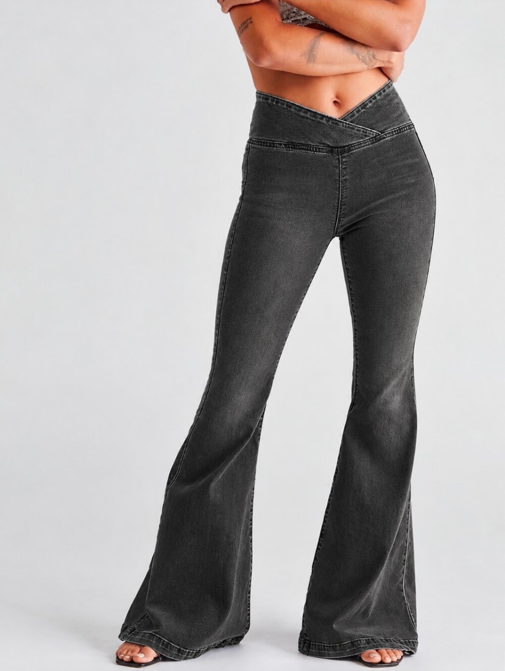 ❤️ FREE PEOPLE WE THE FREE VENICE BEACH PULL ON CROSSOVER FLARE JEANS, 8